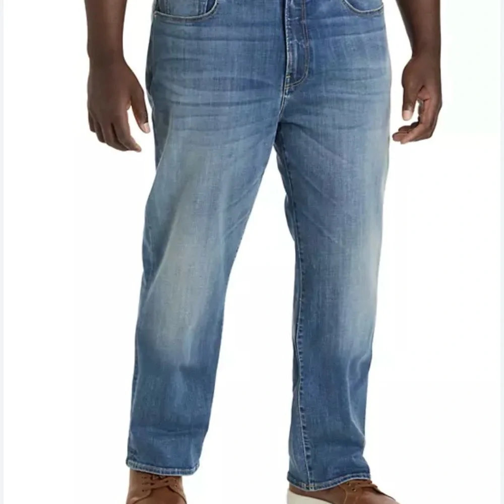 Lucky Brand Men's Mid Blue Straight Jeans